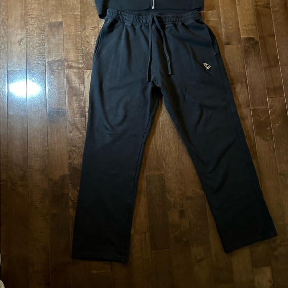 Black OVO Tracksuit 🦉 - Picture 6 of 9